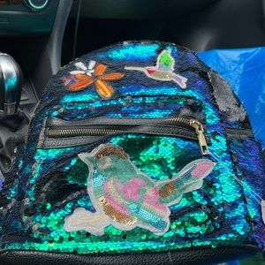 Sequenced bird back pack!!!!